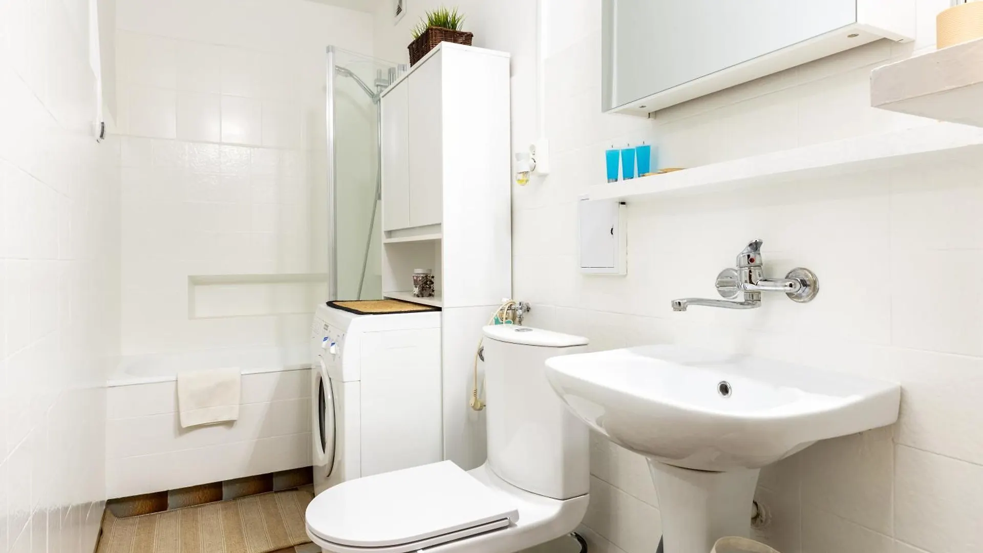 Gdansk City Centre Apartment